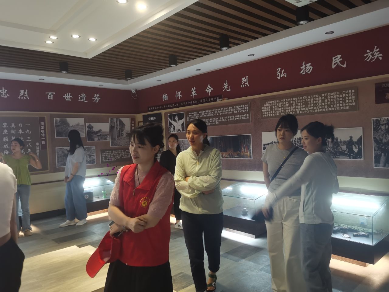 传承英烈精神，树立崇高理想(图5)